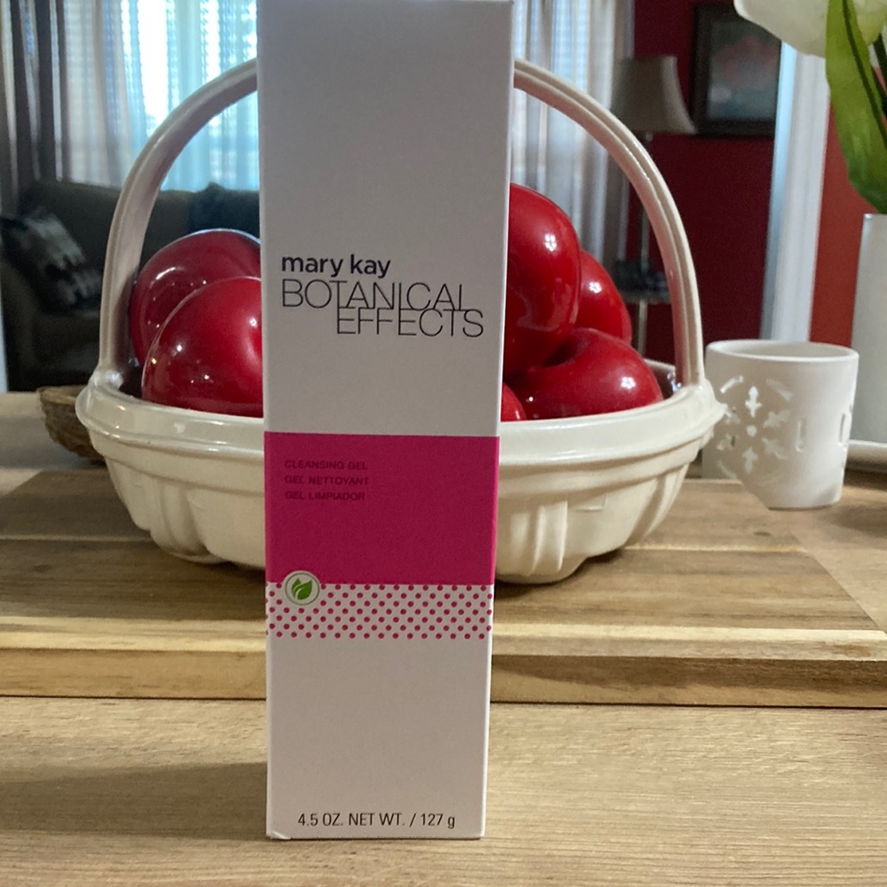 Mary Kay Botanical EFFECTS Cleansing Gel